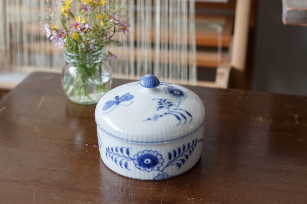 ブルーフルーテッド ボンボン入れ大小2点セット