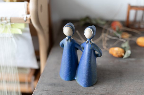 Jie Gantofta (ジィガントフタ) 頭巾をかぶった双子の置物