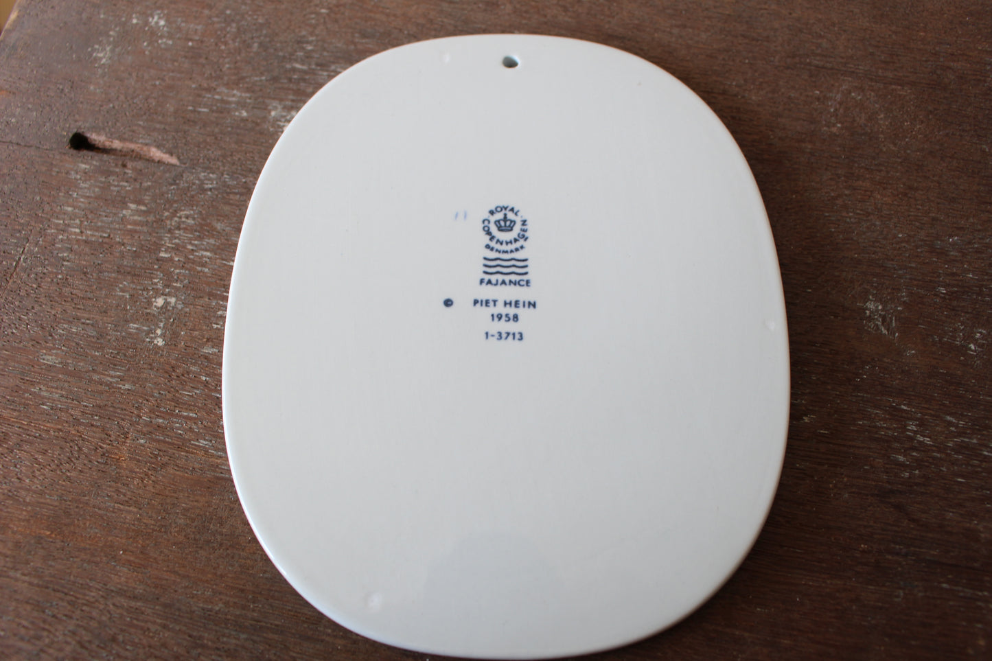 ロイヤルコペンハーゲン/ Piet Hein(ピートハイン)陶版・プレート 「小さなことにこだわる者は」