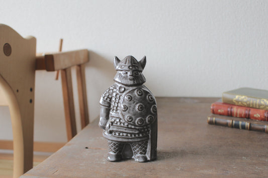 ウプサラエクビー / Upsala Ekby  ヴァイキング/ Viking フィギュリン 中