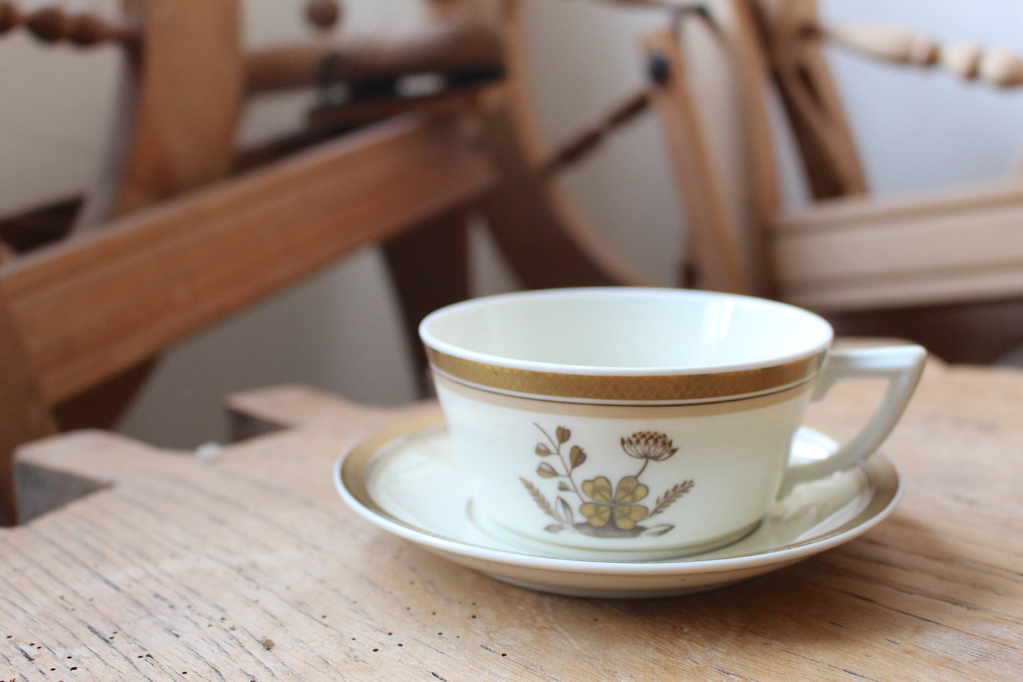 ロイヤルコペンハーゲン ゴールデン・クローバー ティーカップ&ソーサー