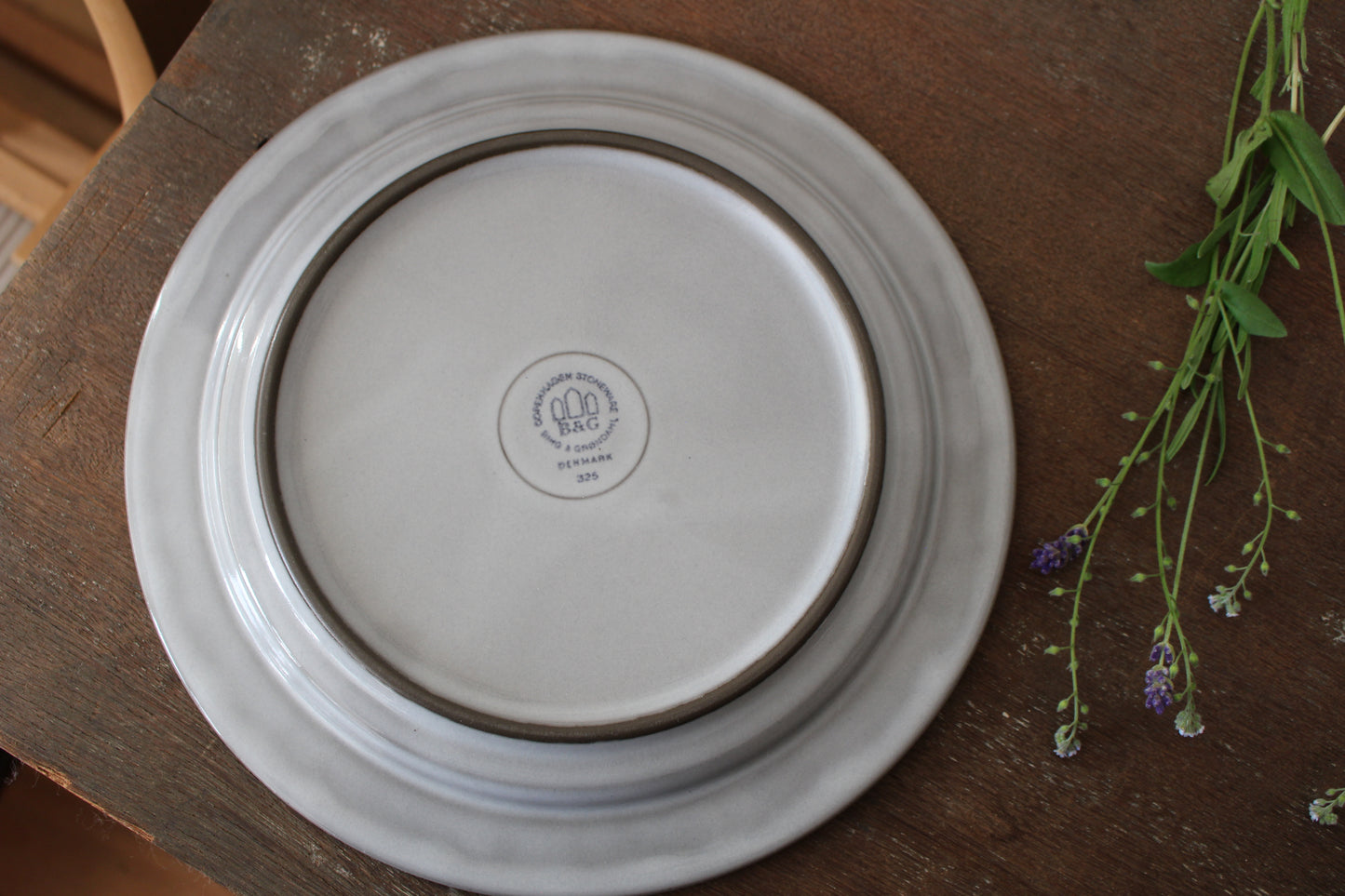 Quistgaard クイストゴー Cordial(コーディアル )グレー 24cm ディナープレート①