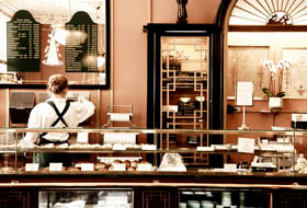 【動画】デンマークで最も古い洋菓子店「La Glace」