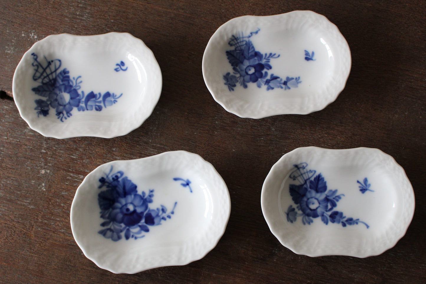 ロイヤルコペンハーゲン/ブルーフラワー/カーブ　楕円豆皿・バターパッド4枚セット