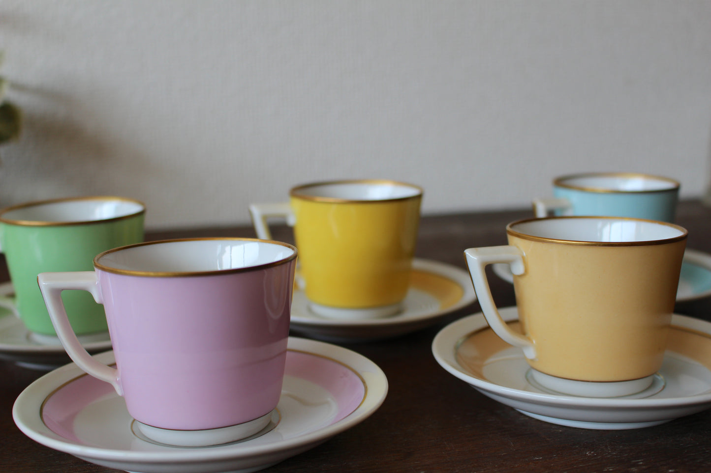 ロイヤルコペンハーゲン デミタスカップ&ソーサー 7色セット