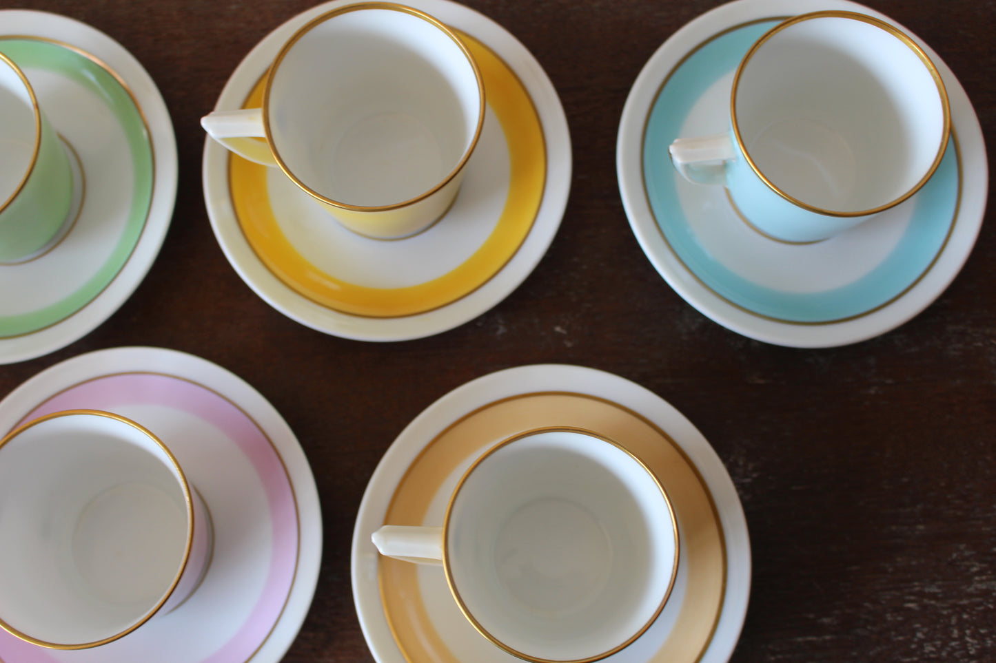 ロイヤルコペンハーゲン デミタスカップ&ソーサー 7色セット