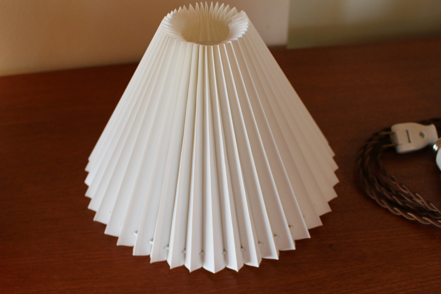 Løvemose（ロウエモーズ）ヴィンテージテーブルランプ